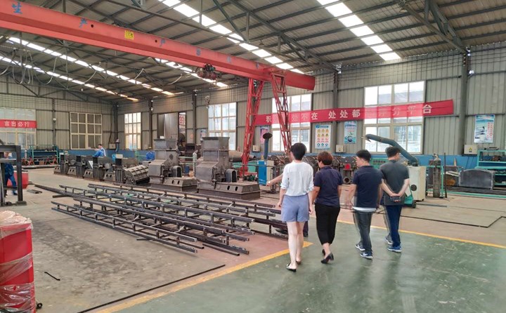 秸稈顆粒機(jī)精益生產(chǎn)車間.jpg 秸稈顆粒機(jī)精益生產(chǎn)車間.jpg