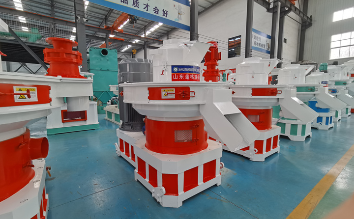 鋸末顆粒機.jpg 鋸末顆粒機.jpg