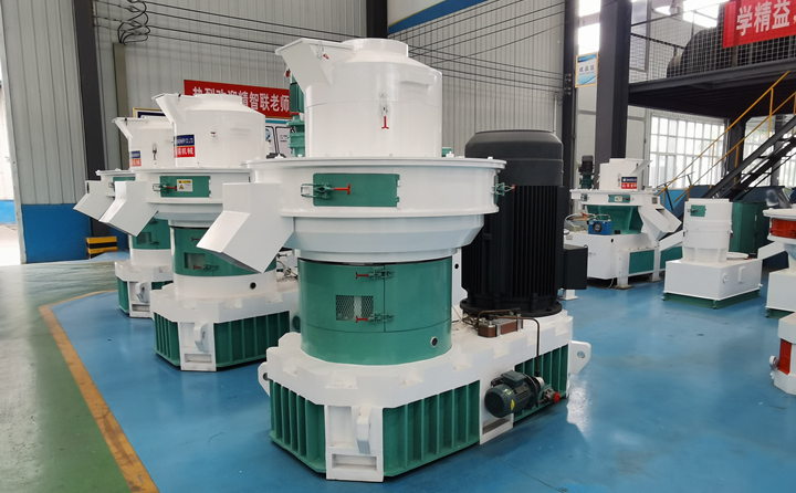 木屑制粒機(jī).jpg 木屑制粒機(jī).jpg