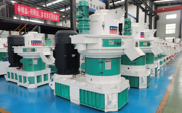 木屑制粒機設(shè)備.jpg 木屑制粒機設(shè)備.jpg