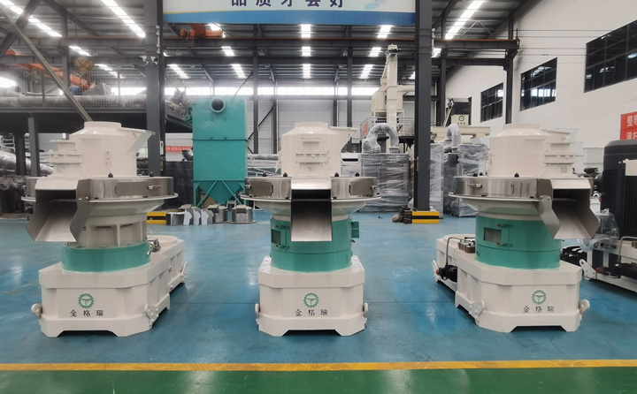 木屑顆粒機(jī).jpg 木屑顆粒機(jī).jpg